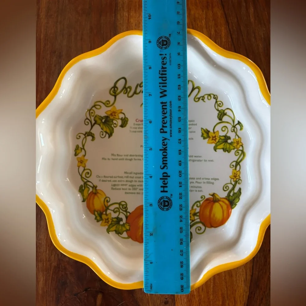 Temptations 9” Decorative Pie Plate - Picture 7 of 7